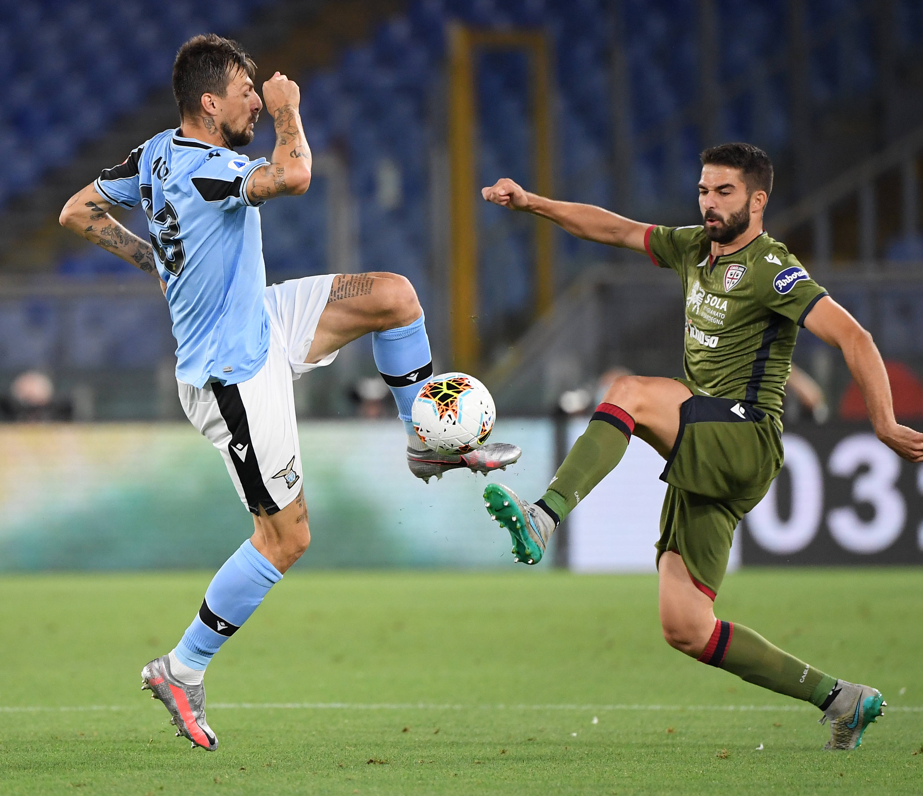 与专业的康 与专业的康