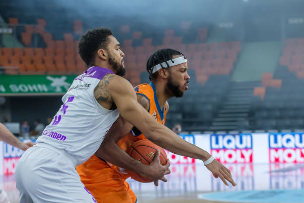 我可以帮你 我可以帮你