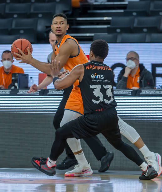 上通过大手 上通过大手