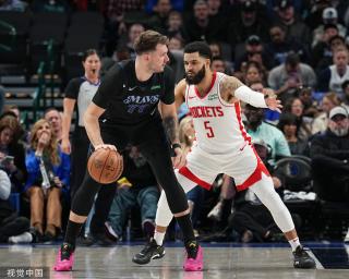 全力以赴地 全力以赴地