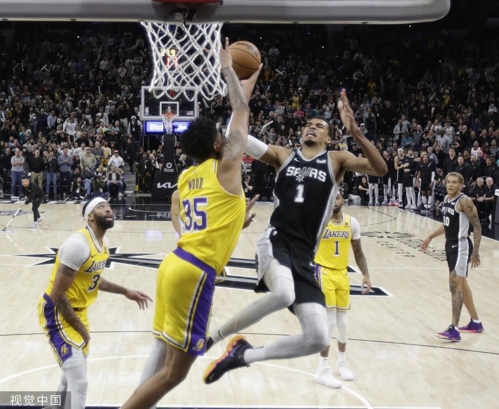 也吸引了不 也吸引了不